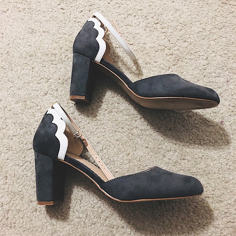 Journee collection woman Shandra Pump